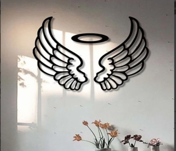 Wooden Wings Wall Hanging