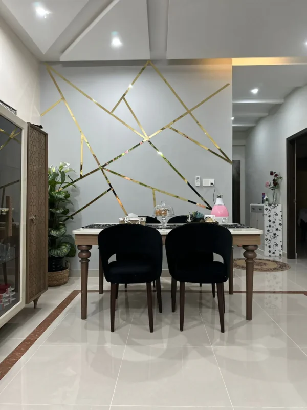 Acrylic Mirror Strip - Image 3