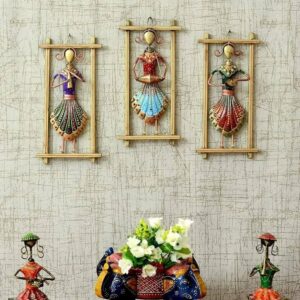 Collective home decor - Handmade Rajasthani Musician Showpiece for wall decoration